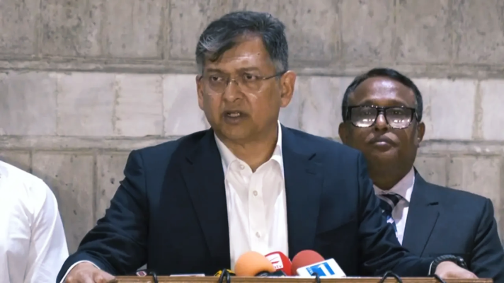 সবার মতামত নিয়ে সংবিধান সংশোধন করবে বিশেষ কমিটি : স্বরাষ্ট্রমন্ত্রী